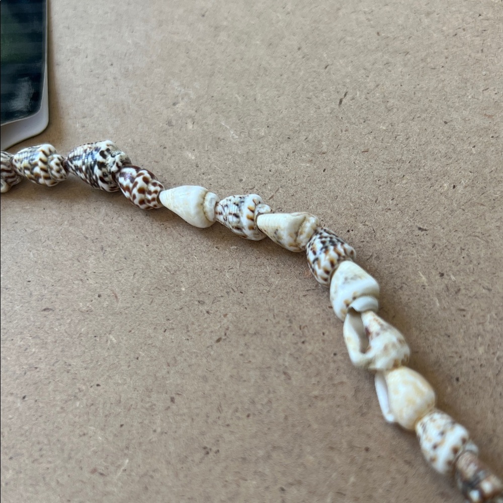 Cowrie Original Shell Necklace - image 6